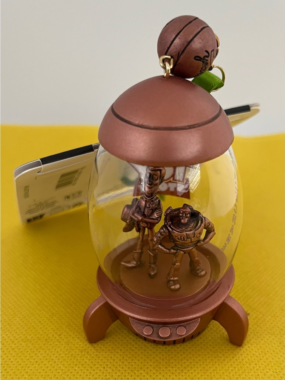 Disney Toy Story 30th Anniversary Woody & Buzz Legacy Sketchbook Ornament NEW - Picture 2 of 3